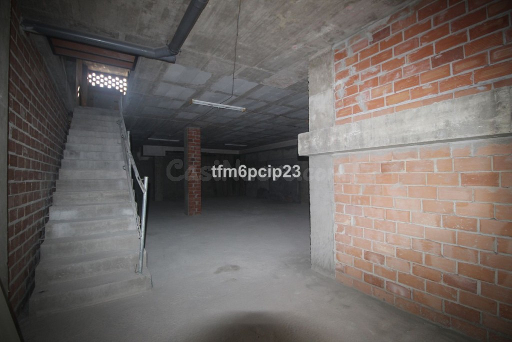 Local comercial en Venta en Estepona Málaga - foto 9