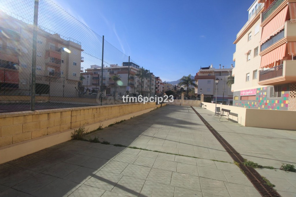 Local comercial en Venta en Estepona Málaga - foto 14