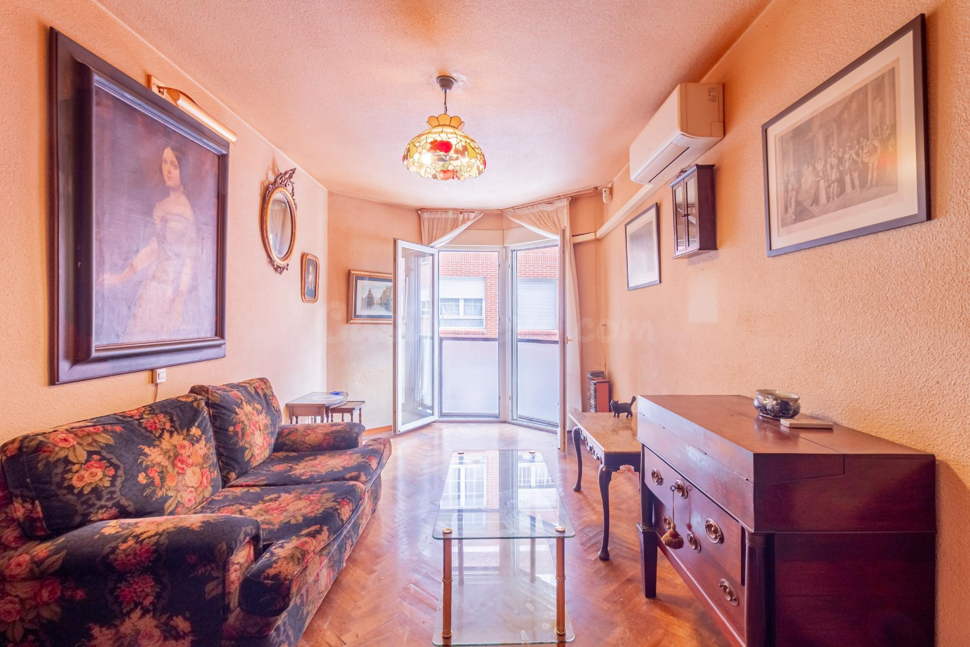 BONITO PISO EXTERIOR DE UN DORMITORIO EN LAS ROZAS. IDEAL PA - foto 6