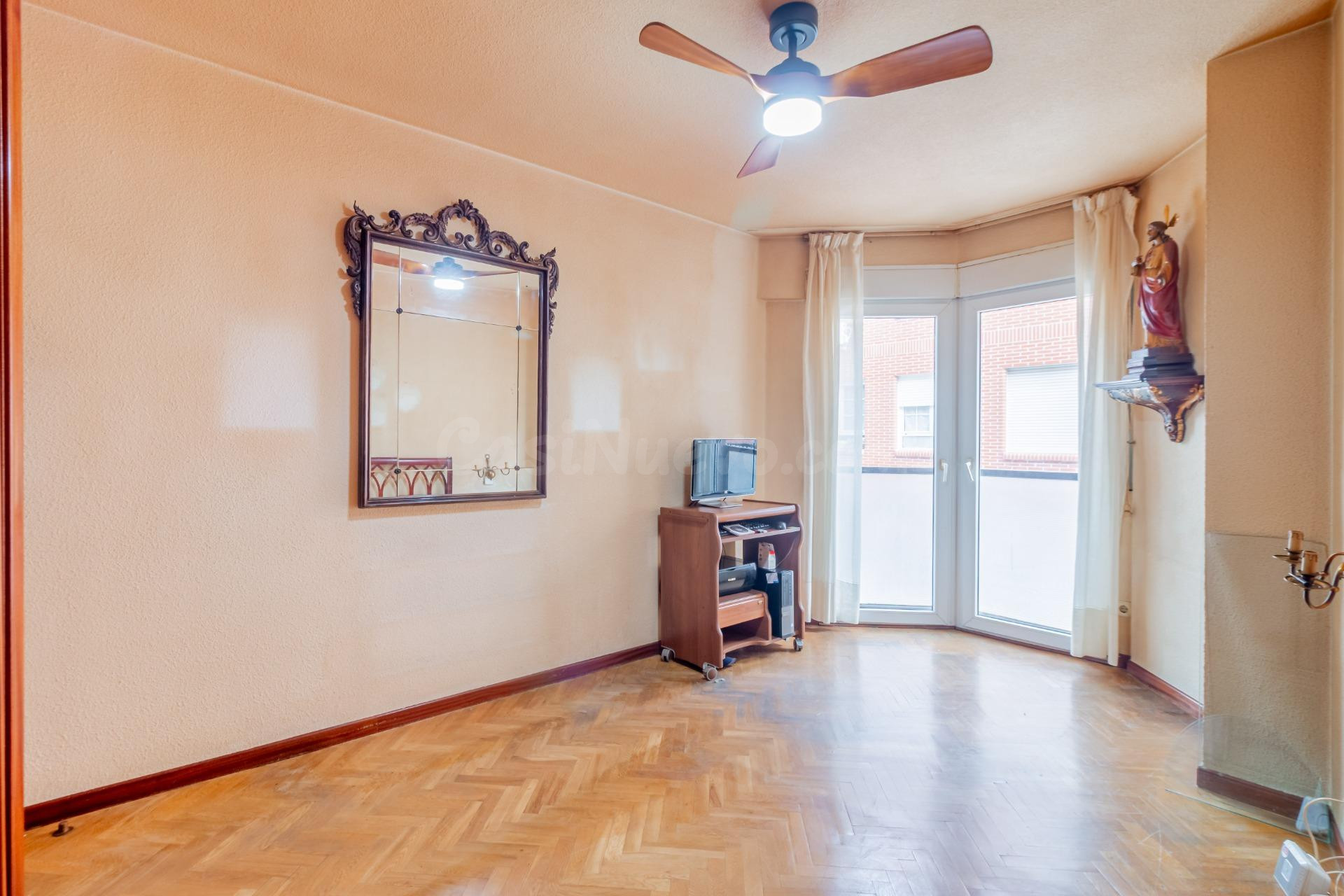 BONITO PISO EXTERIOR DE UN DORMITORIO EN LAS ROZAS. IDEAL PA - foto 19