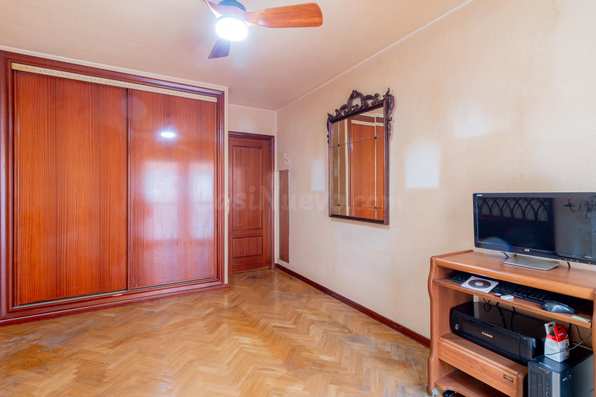 BONITO PISO EXTERIOR DE UN DORMITORIO EN LAS ROZAS. IDEAL PA - foto 21