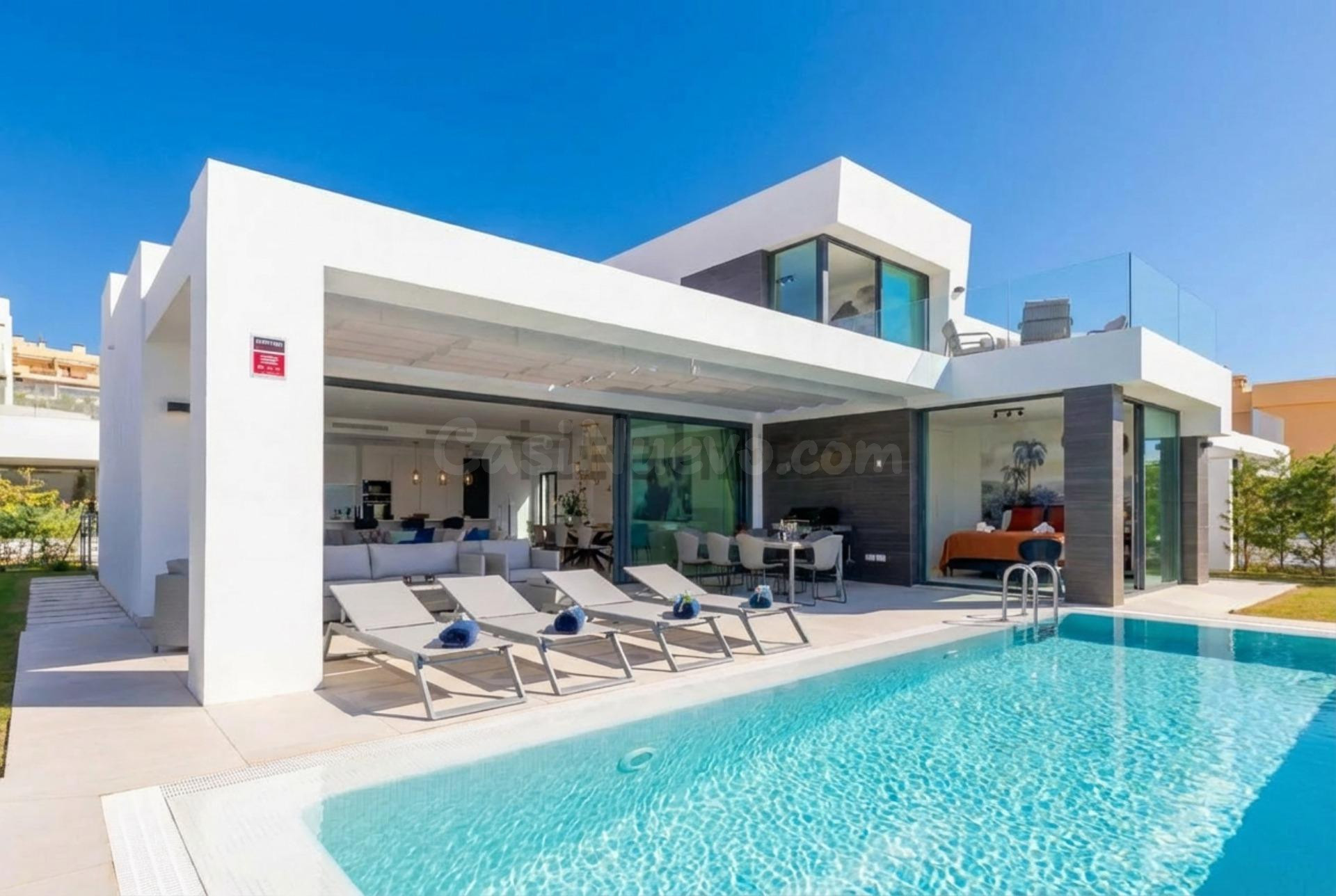 Villa contemporánea en venta en Cabo Royale, Marbella Este - foto 2