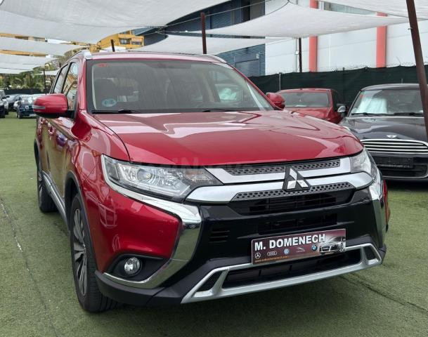 MITSUBISHI - Outlander - 200 MPI CVT Motion 2WD 7 plazas