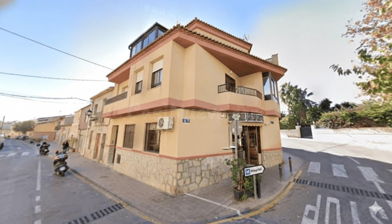 Edificio en venta en San Juan de Alicante