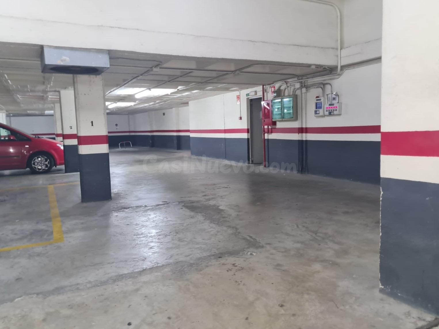 Plaza de Garaje en el barrio de Ruzafa