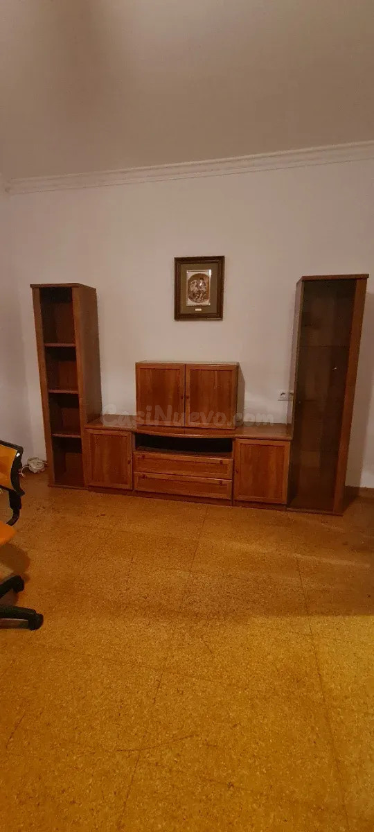 Modulos de mueble TV y Vitrinas Madera