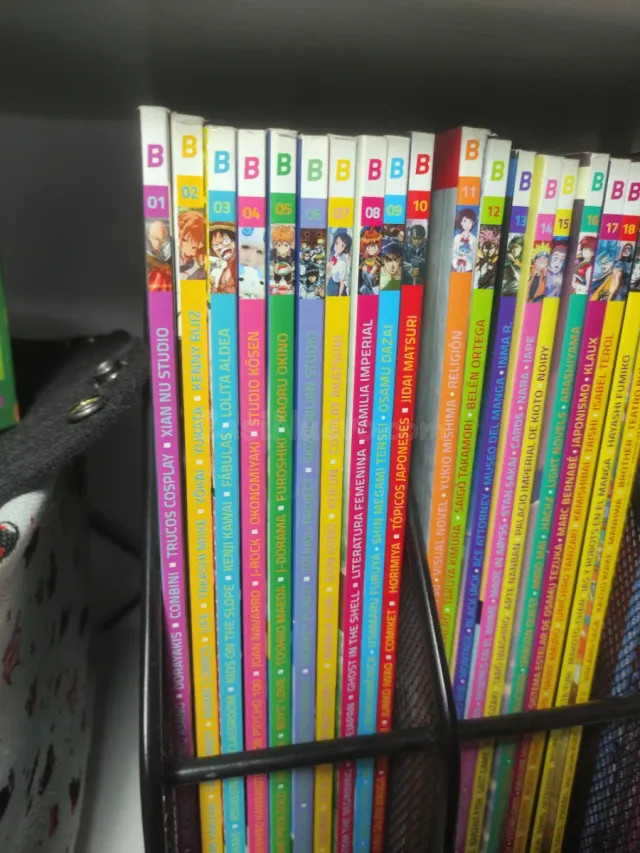 35 Revistas Otaku bunka - foto 3