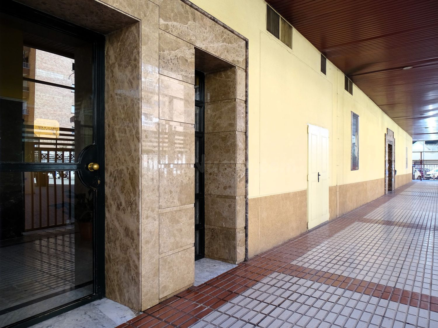 UNICO PISO EN ZONA ALHAMAR