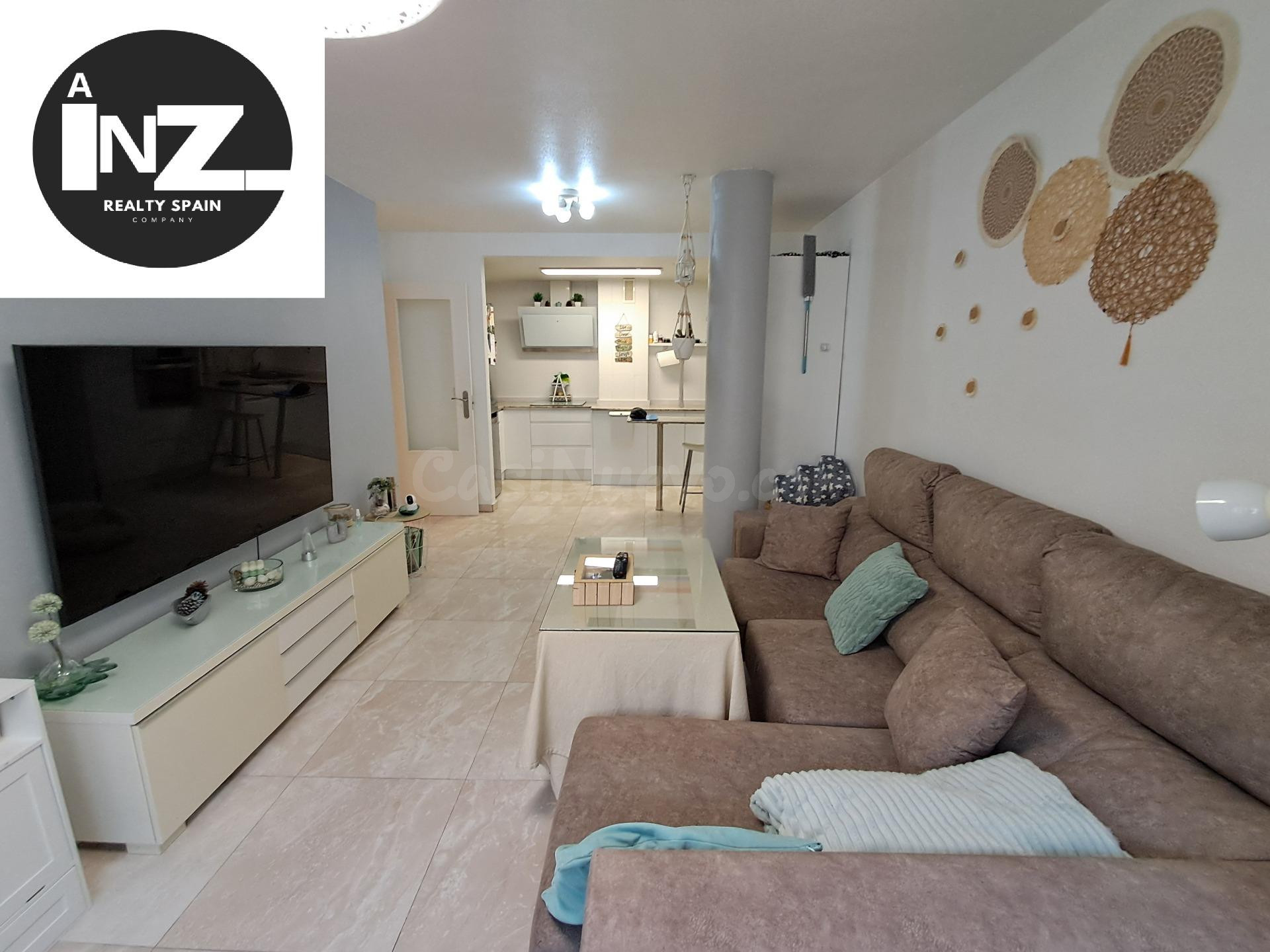 Fantástico piso de 90 m2, 3 dormitorios, con garaje y traste