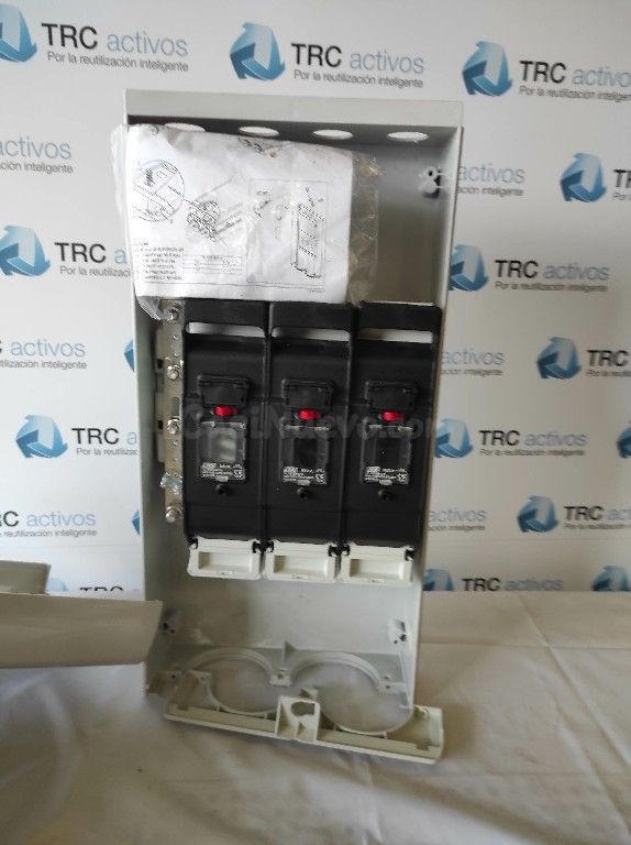 Caja eléctrica 400A SCHNEIDER
