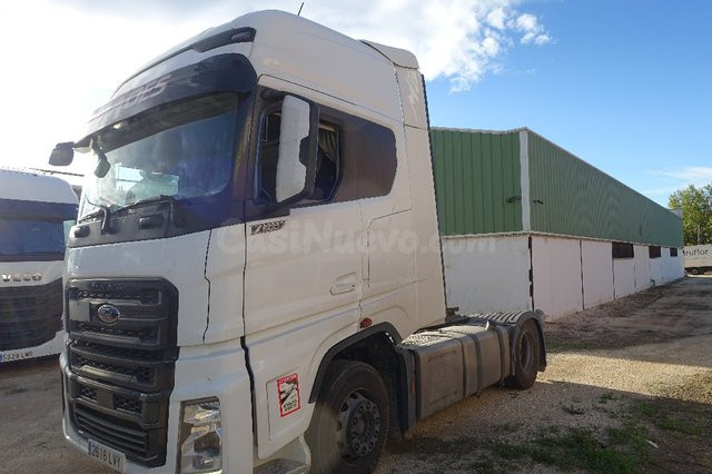 Cabeza tractora de segunda mano FORD