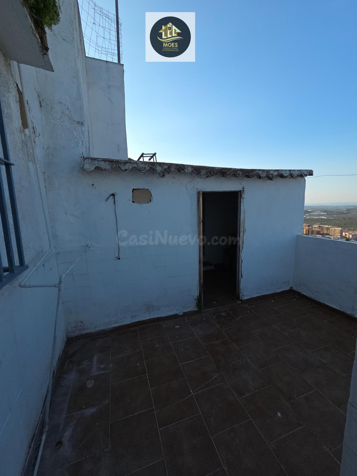 CASA EN LA CIRCUNVALACION - foto 5