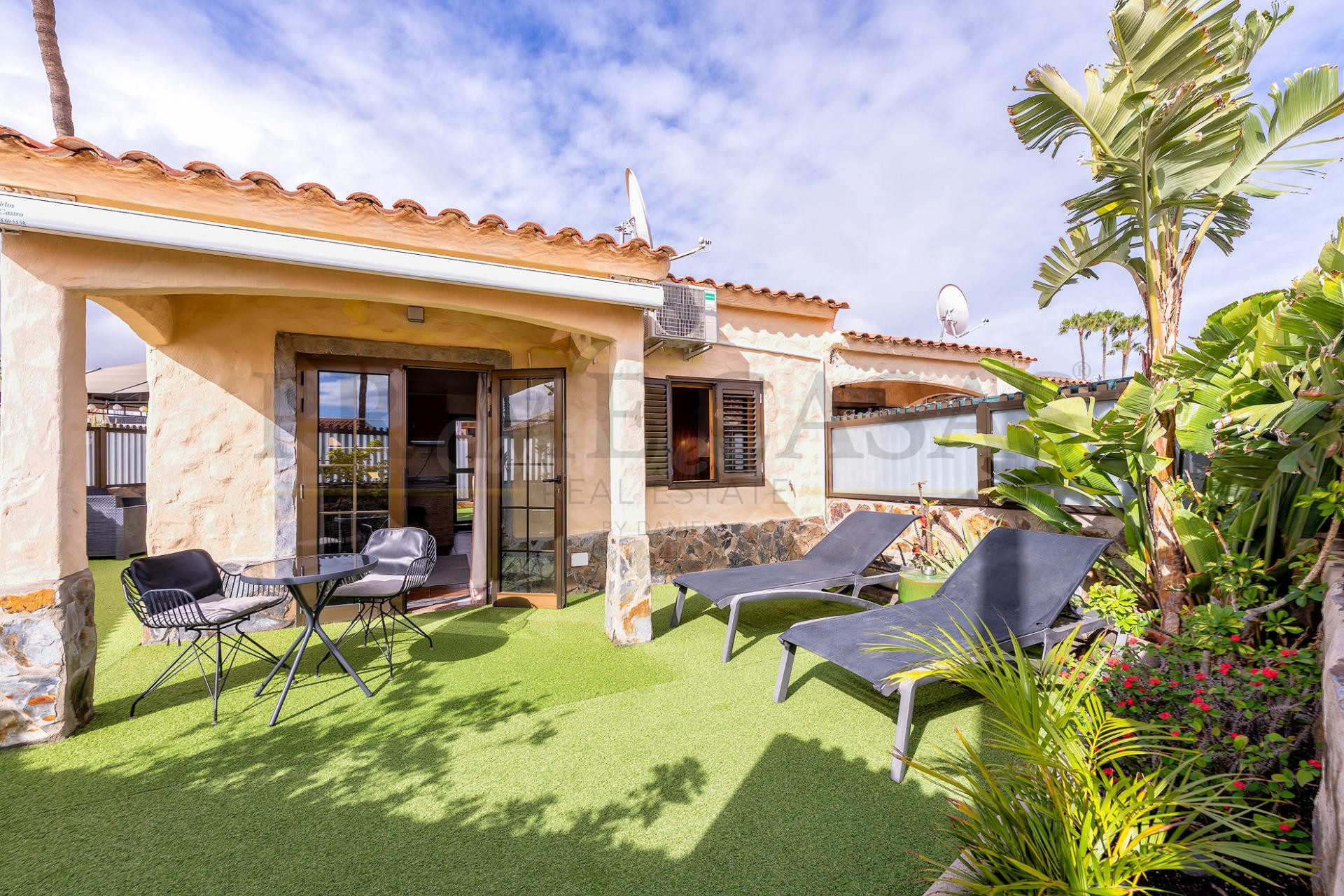 BUNGALOW CON LICENCIA VACACIONAL EN PLAYA DEL INGLÉS