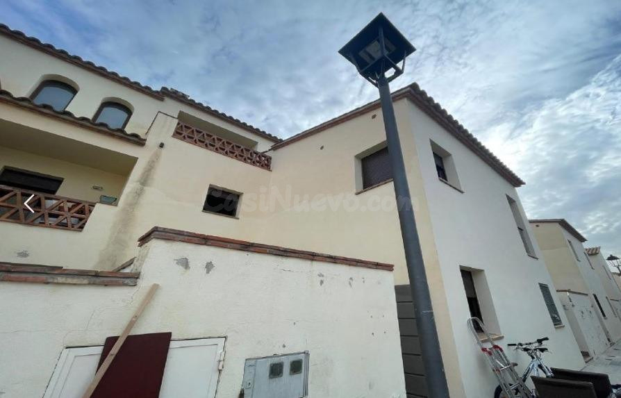 Gran oportunidad en Sant Pere de Ribes – Vivienda de 262 m2 con alto potencial