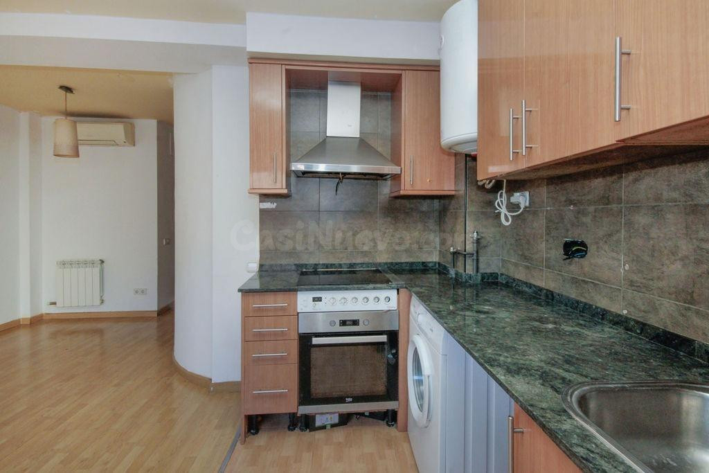 DUPLEX A UNA CALLE DE AVDA. MATADEPERA