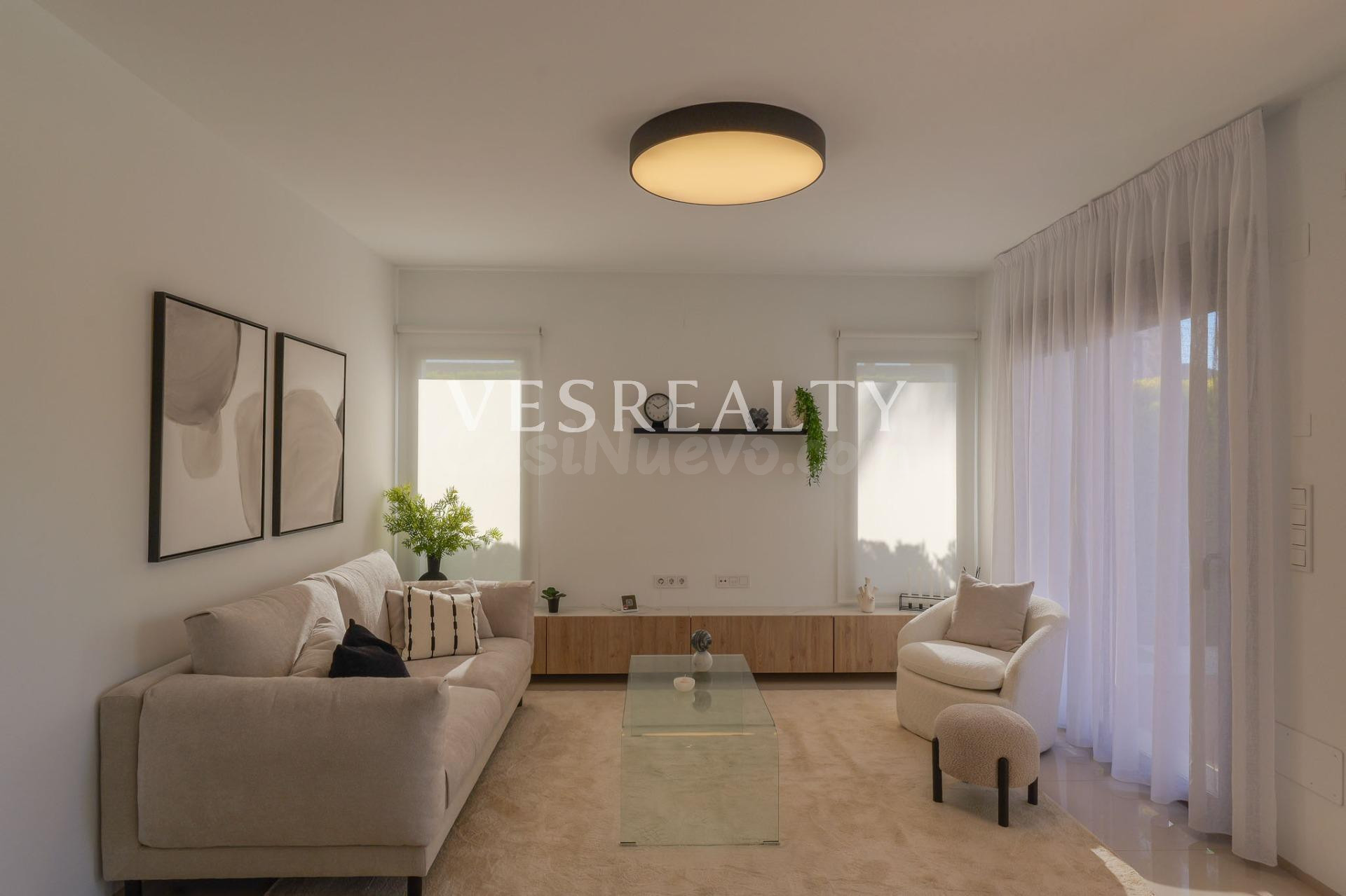 Villa de lujo lista para entrar a vivir con piscina en Playa - foto 5