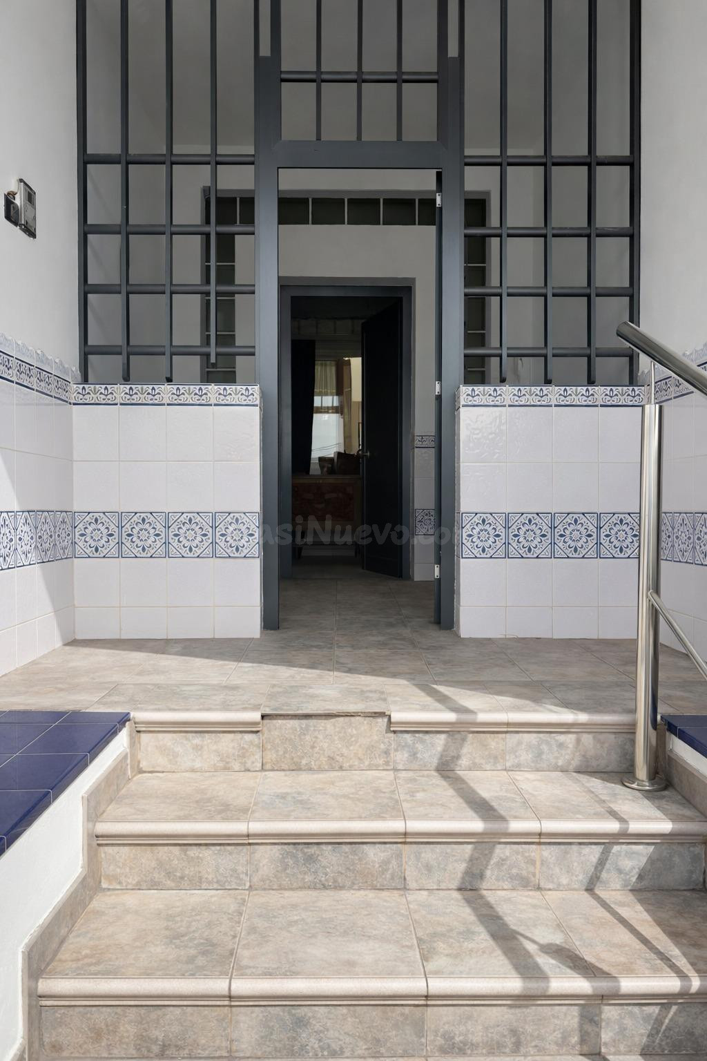 🌿 Una casa diseñada por suizos en calle Juan Negrin(Agüimes) - foto 4