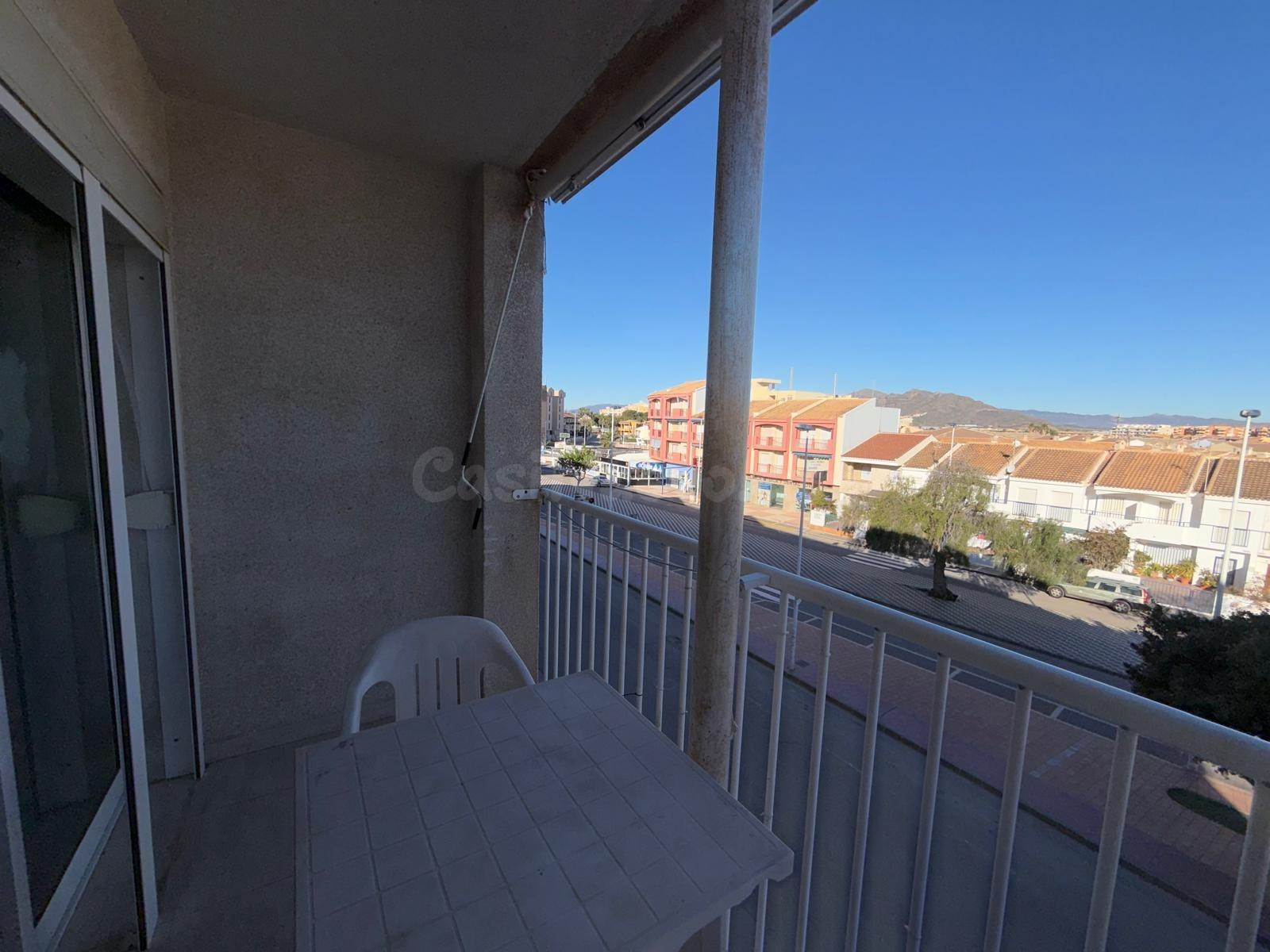 Apartamento de 1 dormitorio en Puerto de Mazarrón - foto 2
