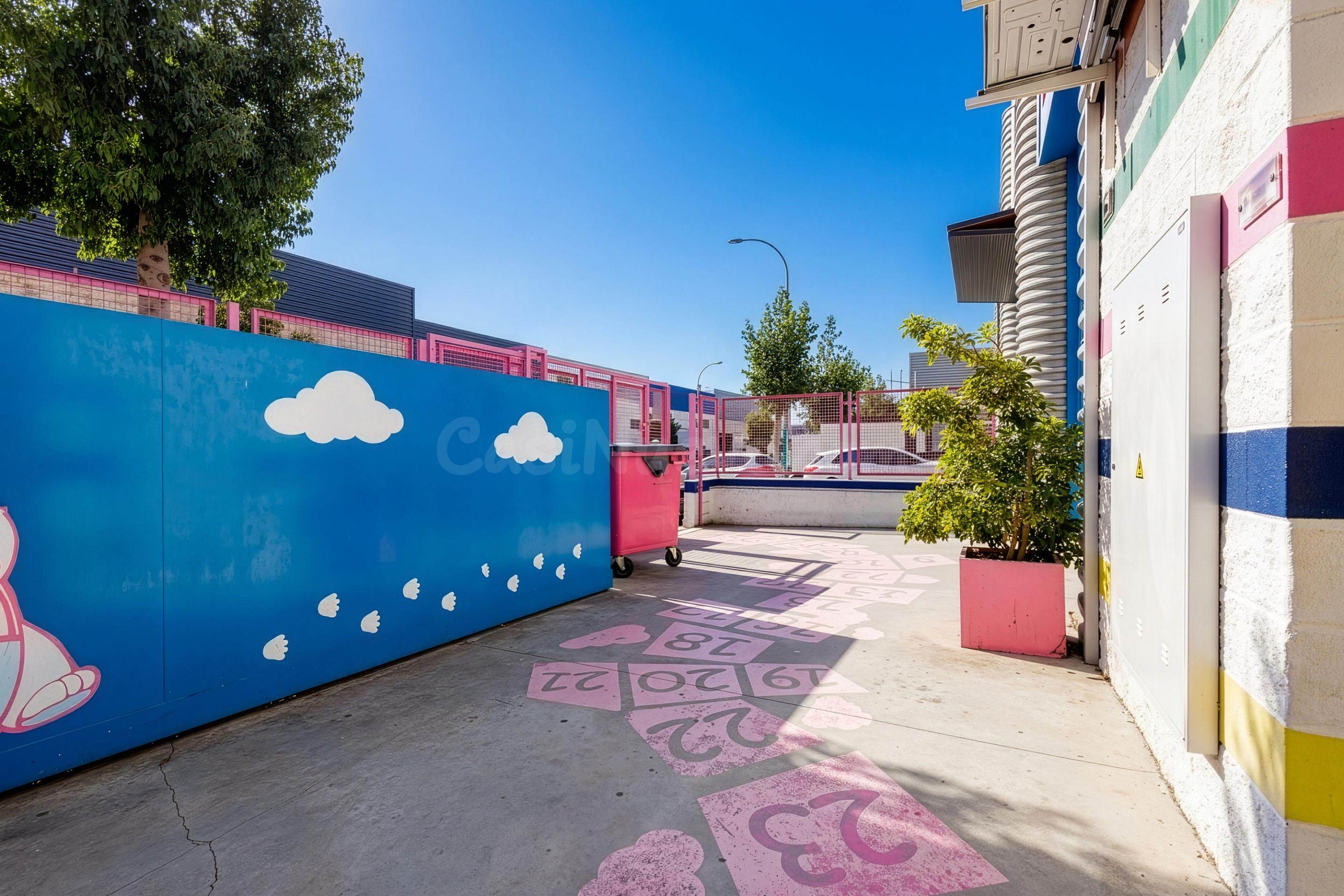 NAVE INDUSTRIAL EN VENTA CON NEGOCIO EN FUNCIONAMIENTO – PAR - foto 3
