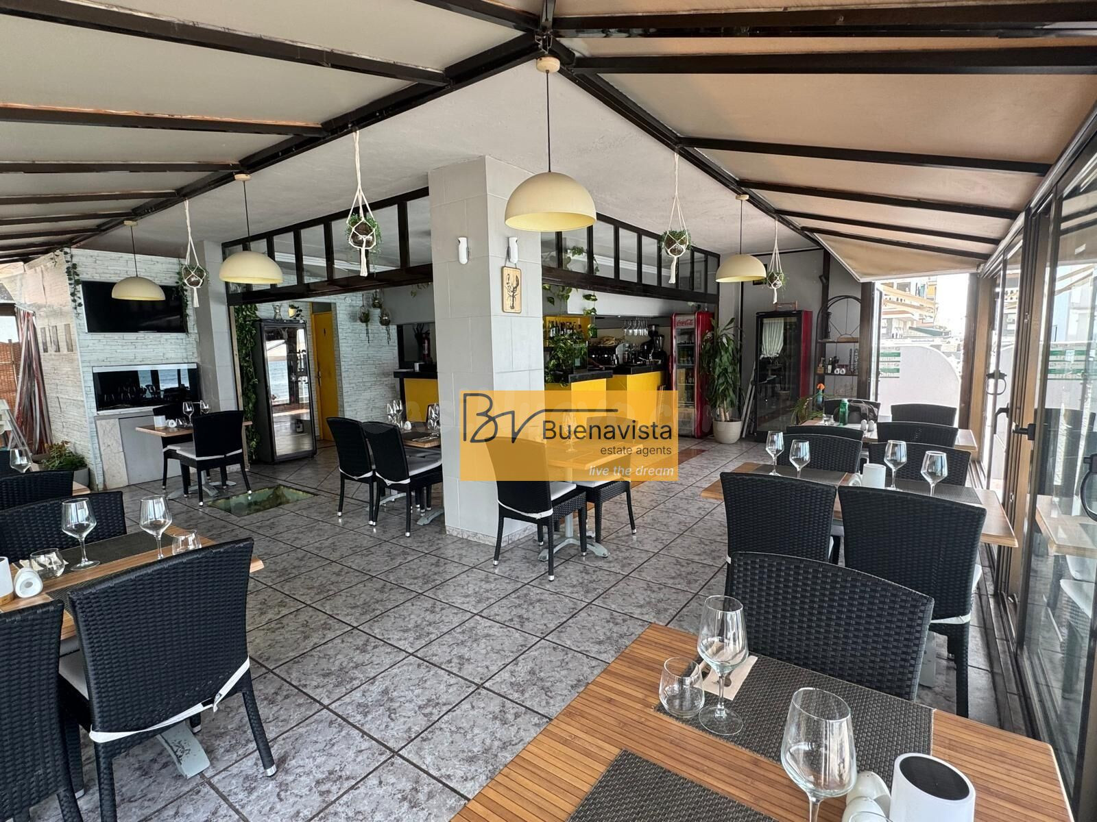Front-Line Seafront Restaurant – Unique Business Opportunity - foto 4