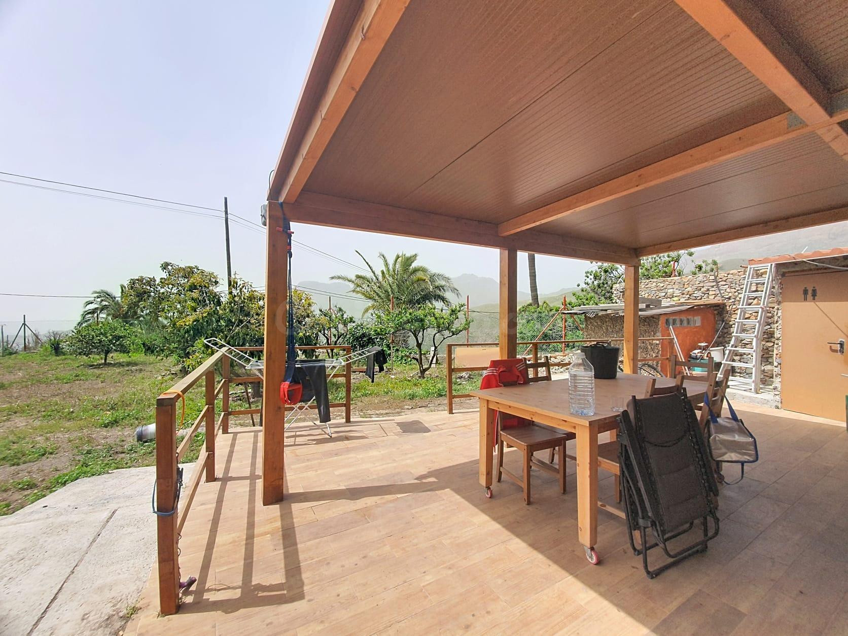 FINCA EN RISCO BLANCO