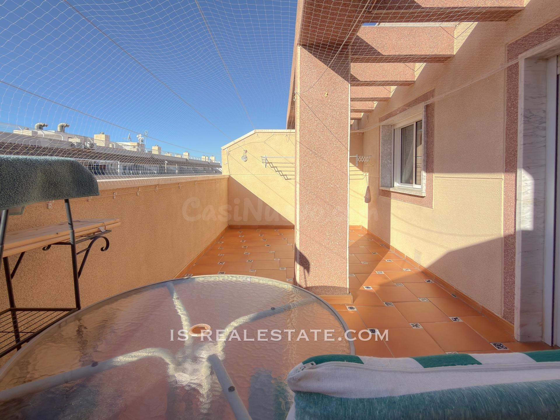 Fantástico Ático con gigantesca terraza y mucha luz natural
