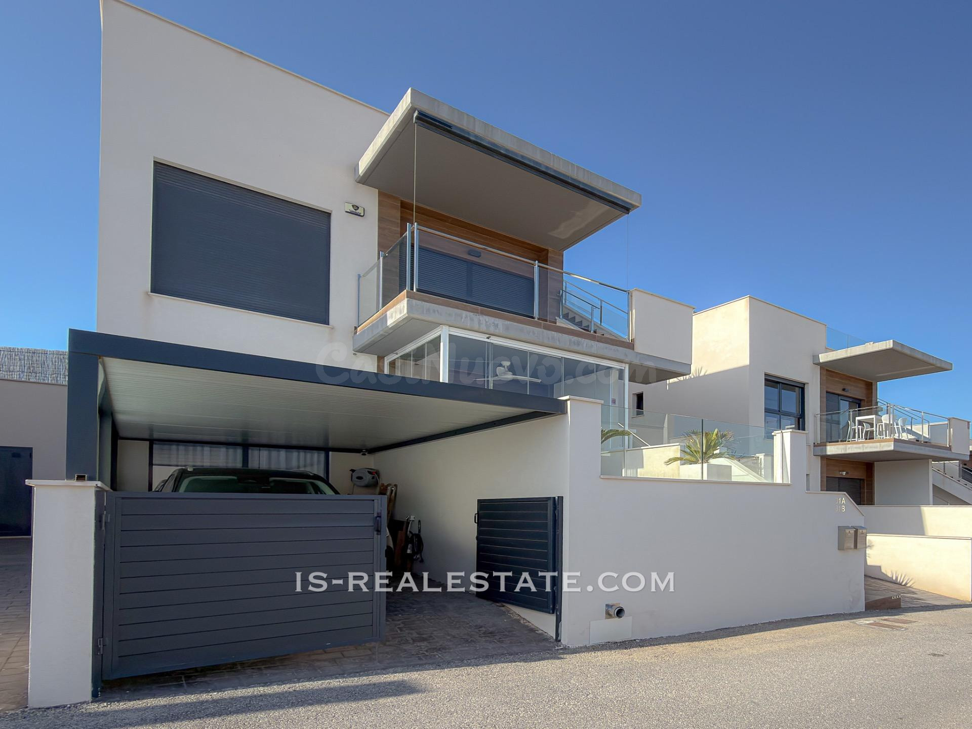 Exclusivo Bungalow con amplias terrazas y bellísimas vistas  - foto 2