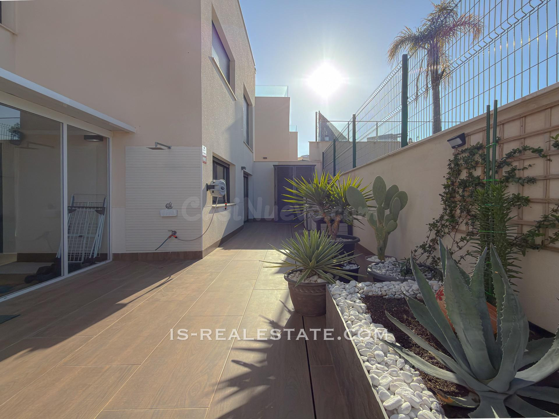 Exclusivo Bungalow con amplias terrazas y bellísimas vistas  - foto 4
