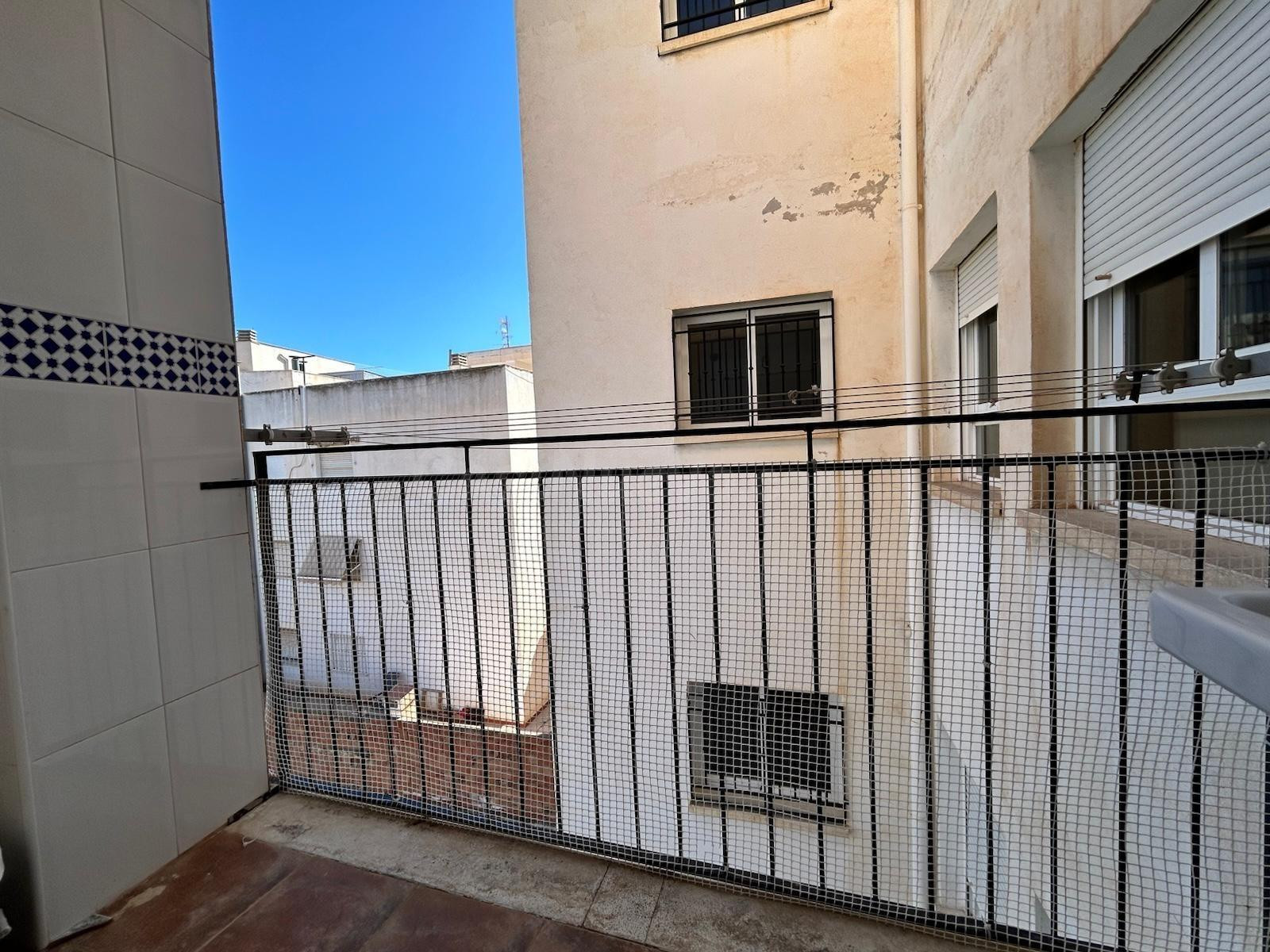 PISO AL LADO DE LA PLAZA ESPAÑA - foto 2