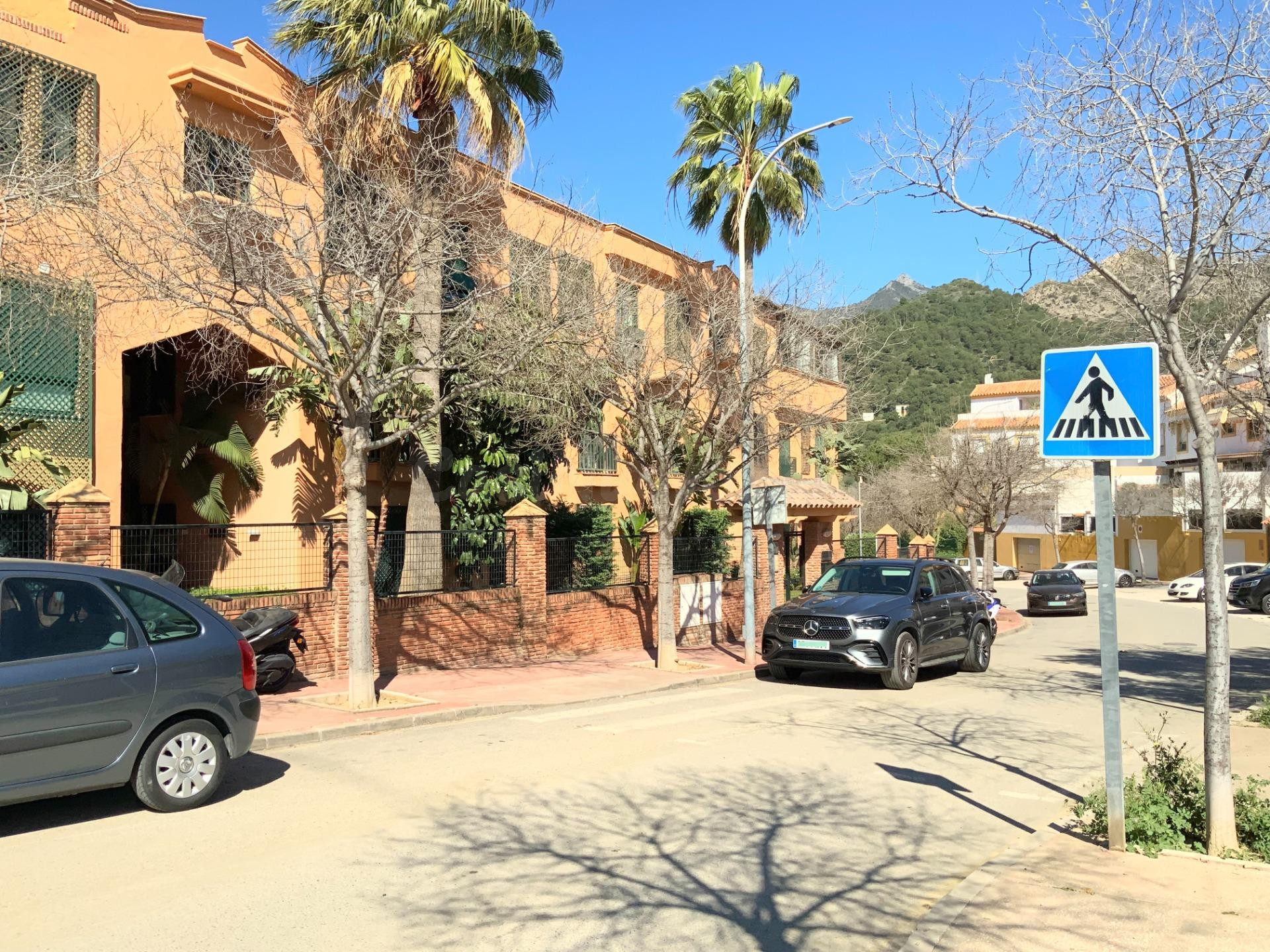 Elegante vivienda totalmente reformada en Urb. La Cañada, li - foto 5