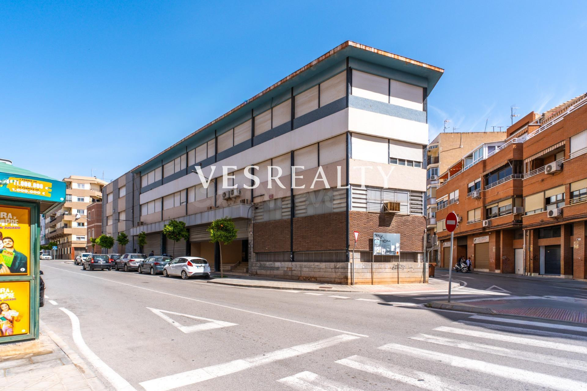 Nave en Elda centro Ideal Supermercado o Retail