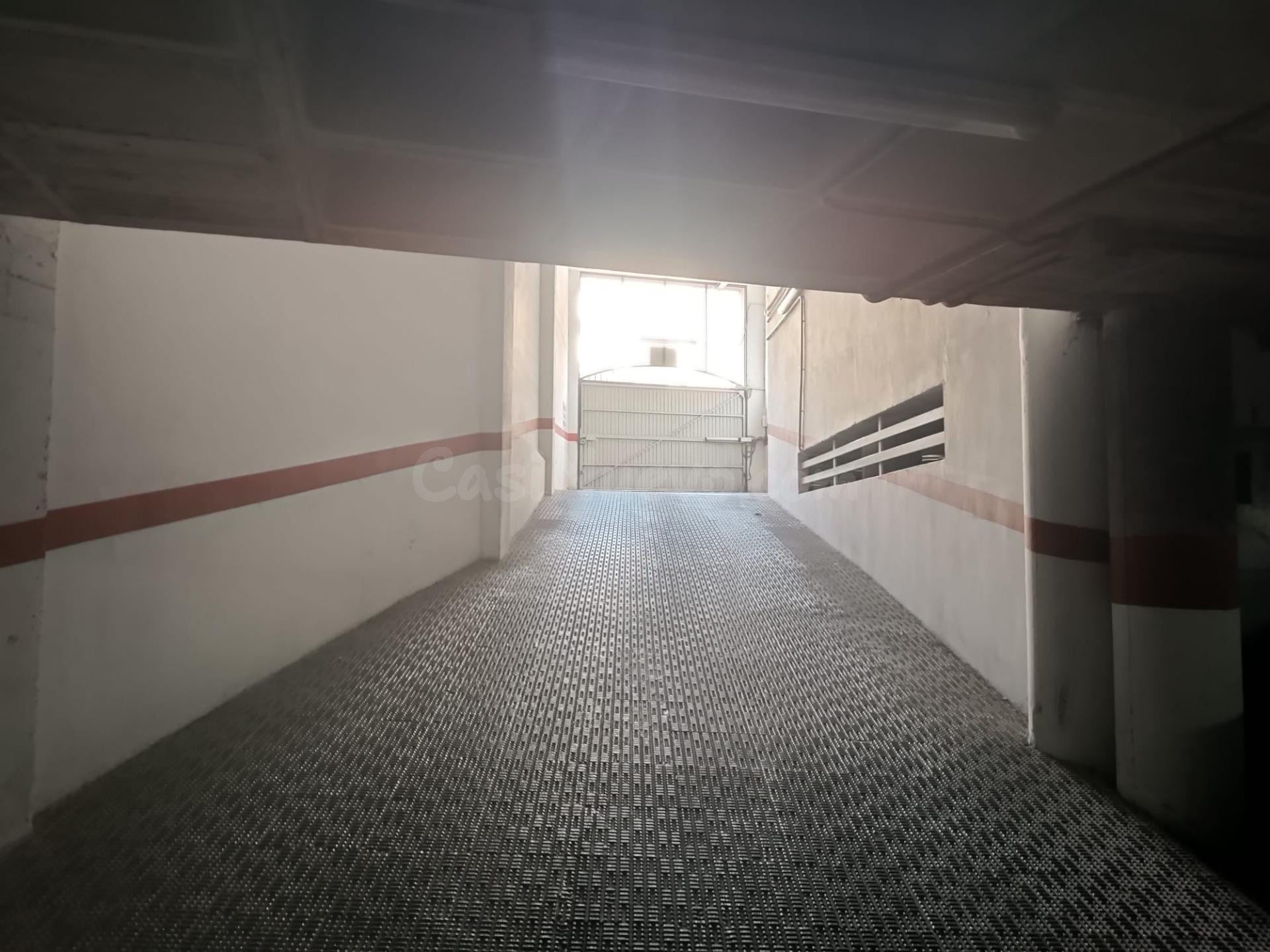 VENTA DE GARAJE EN C/PASCUAL OROZCO, ALIPARK, ALICANTE