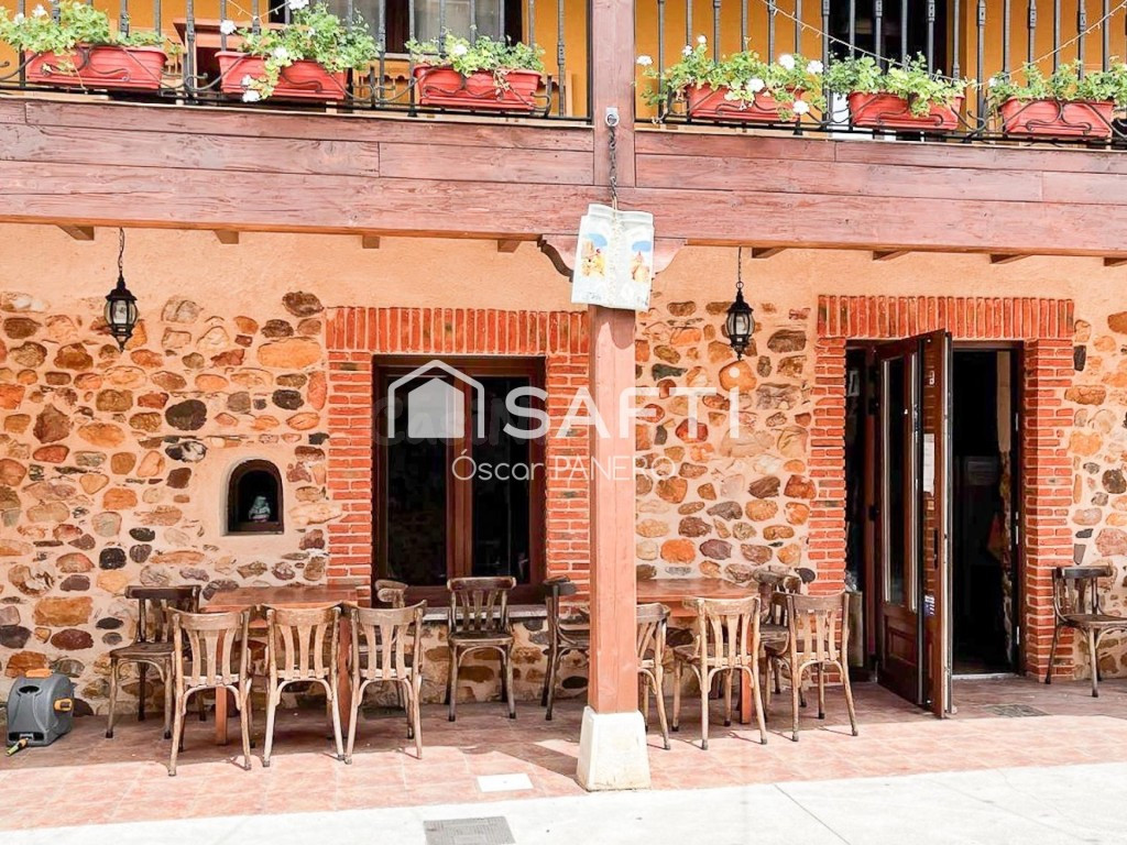 RESTAURANTE DE EVENTOS EN PLENO FUNCIONAMIENTO