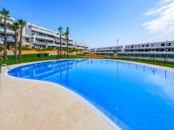 SE ALQUILA Impresionante Casa en Camporrosso Village, Finest - foto 3