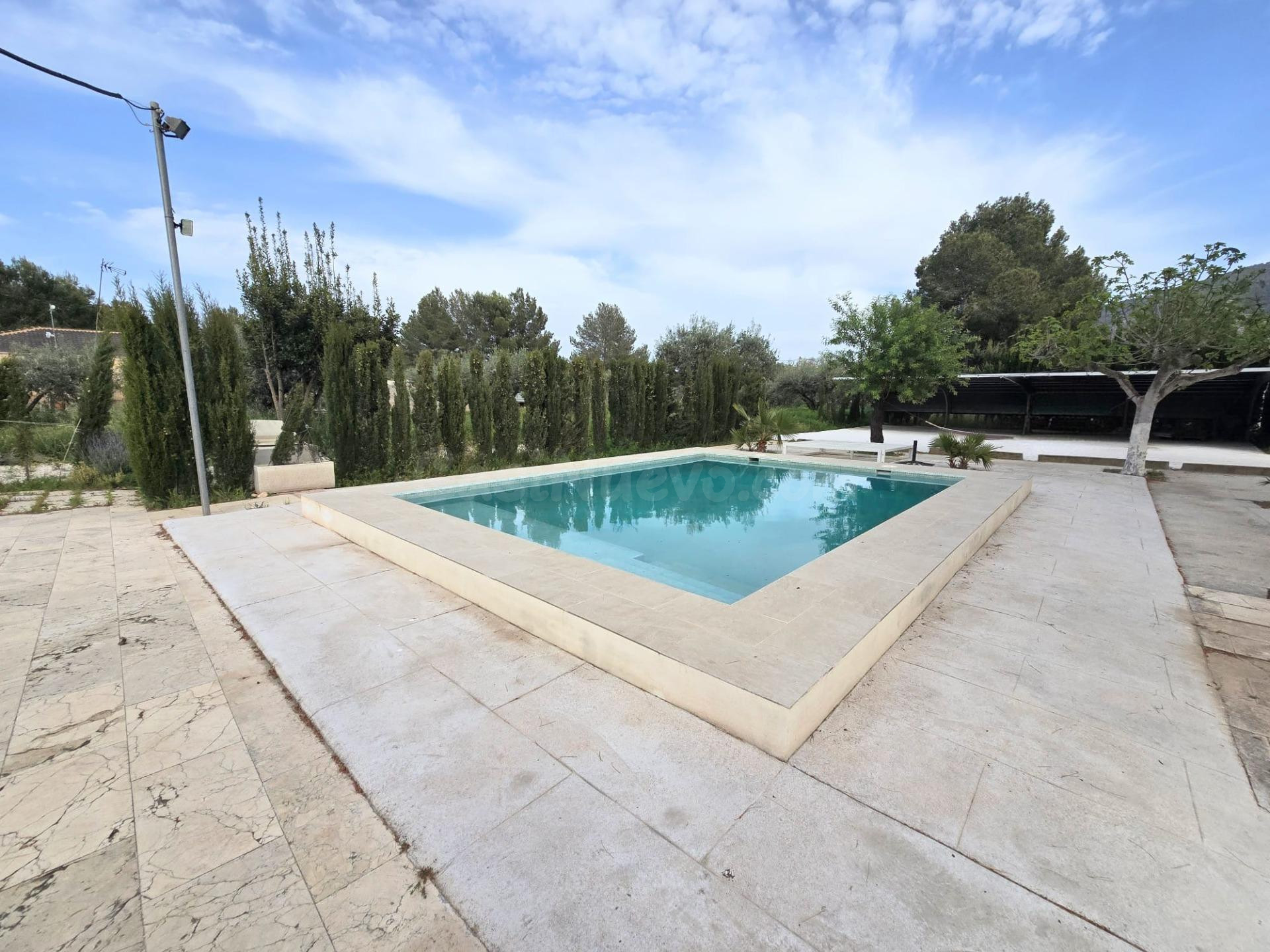 Chalet en Hondón de las Nieves