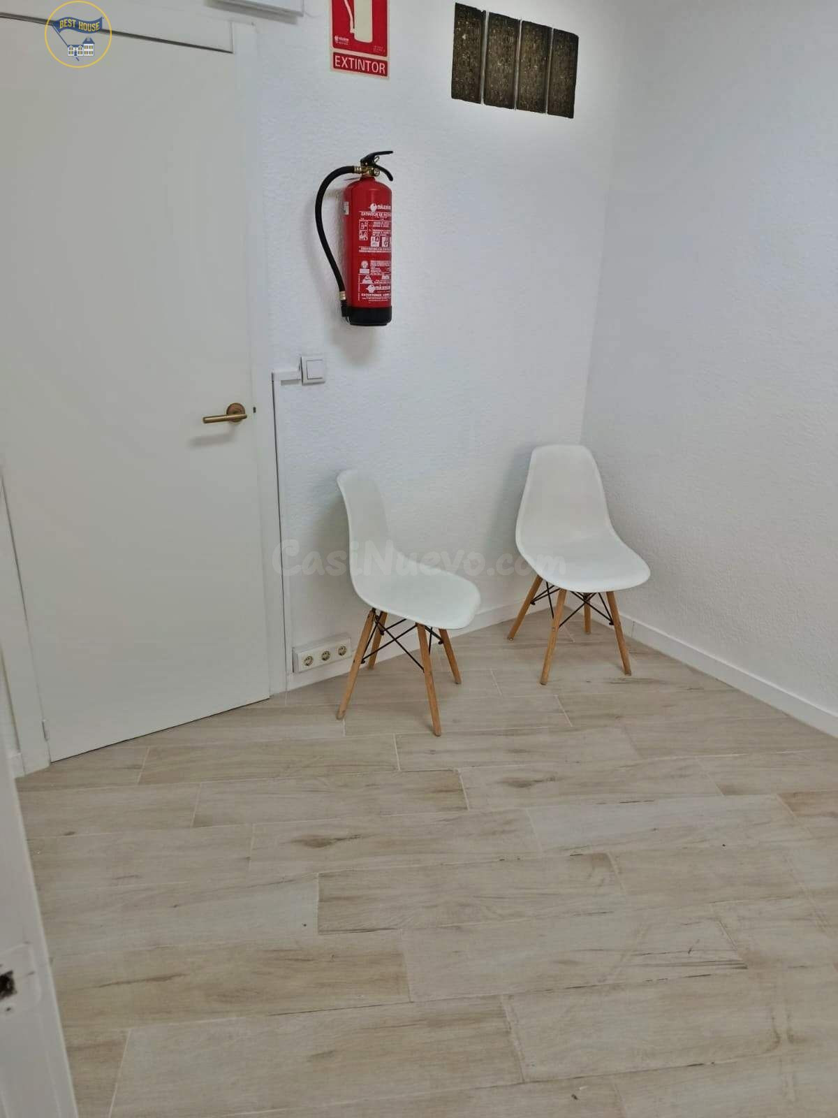 GABINETE COMERCIAL EN ALQUILER – CALLE GENERAL O´DONNELL– ZO - foto 5