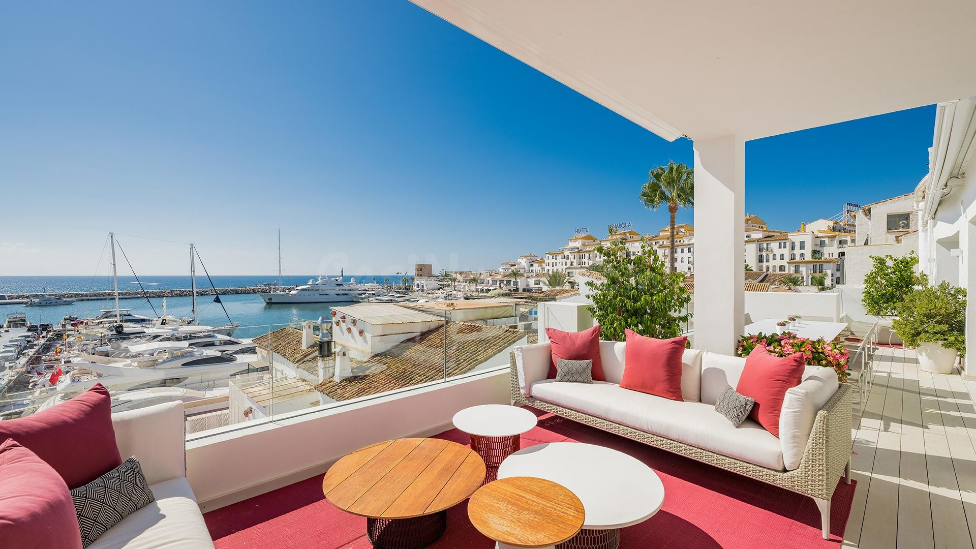APARTAMENTO FRENTE AL MAR EN PUERTO BANÚS - foto 3
