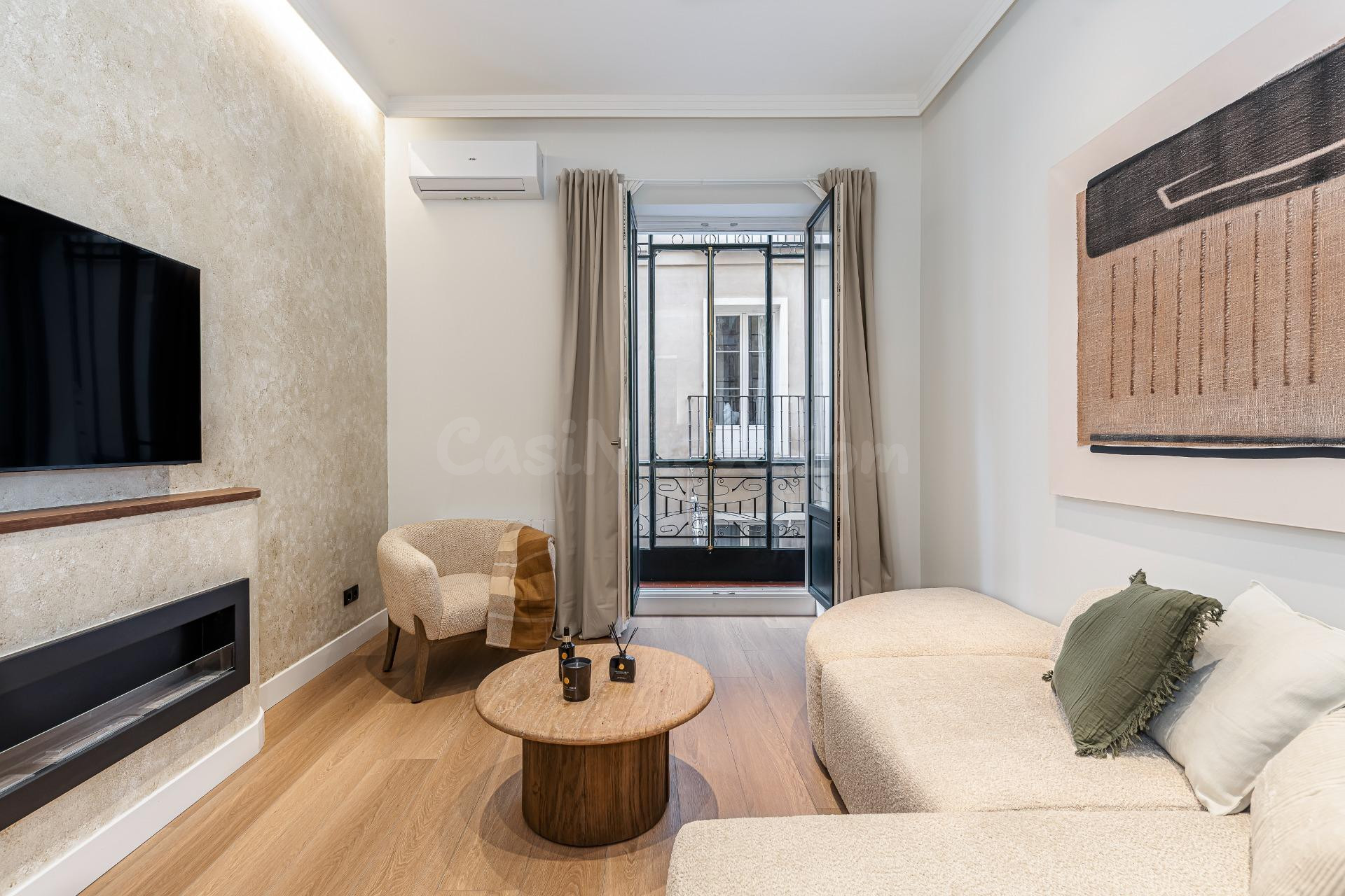 Vivienda en venta en Malasaña, distrito Centro. - foto 2