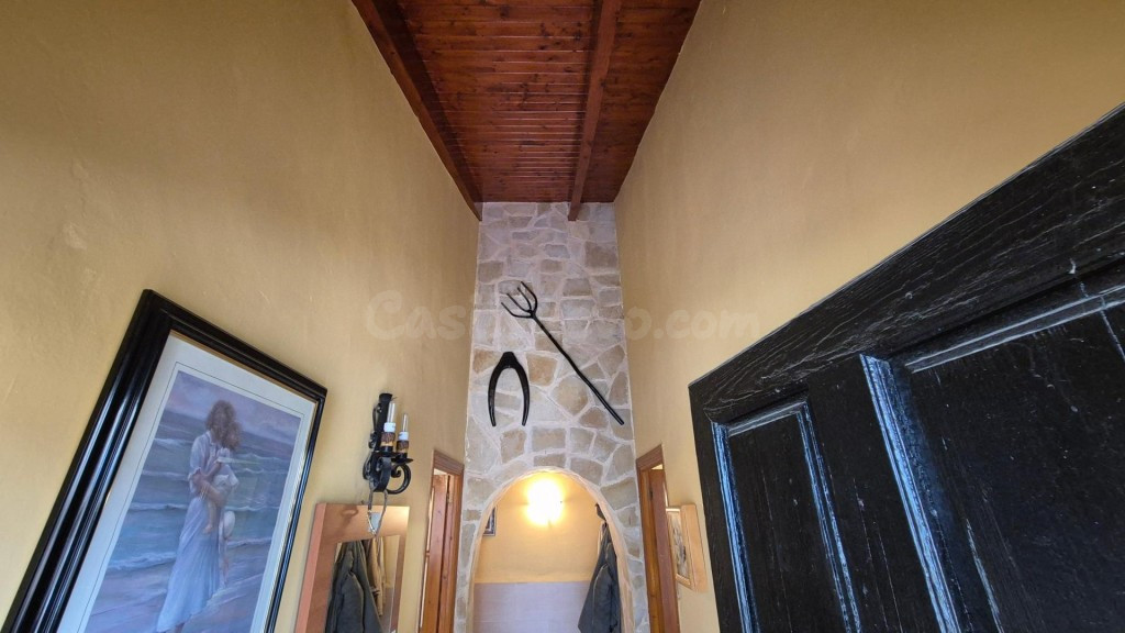 Casa rústica con terreno - foto 3