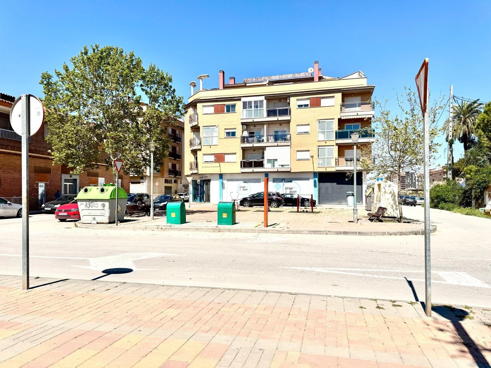 PISO DE 2 DORMITORIOS Y 2 BAÑOS PARA ENTRAR A VIVIR PATIÑO