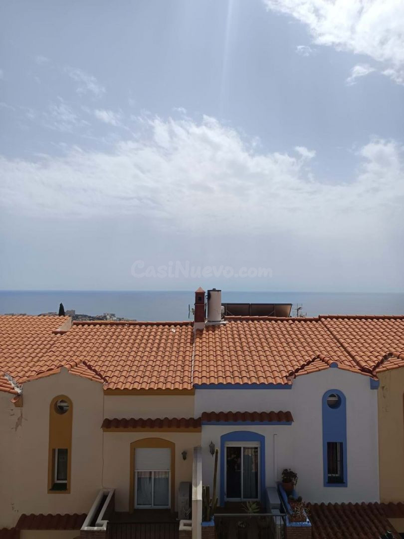 ADOSADO EN BENALMADENA PUEBLO 4 habitaciones - foto 2