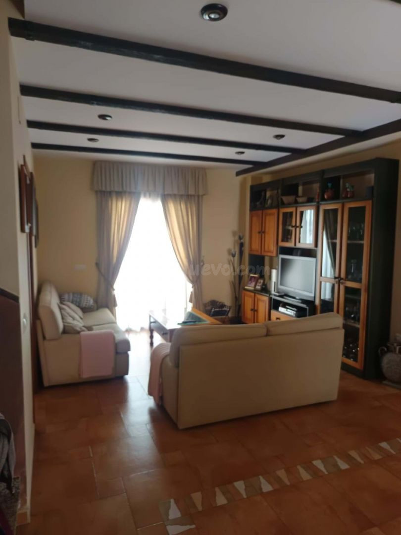 ADOSADO EN BENALMADENA PUEBLO 4 habitaciones - foto 3