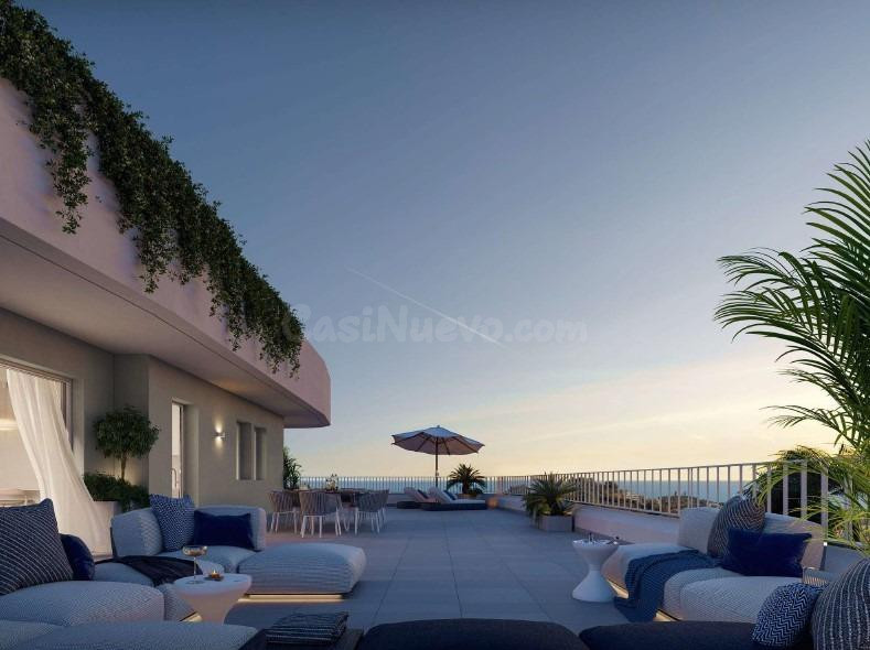 Amplio y luminoso atico de 3 dormitorios en Fuengirola – Zon - foto 2