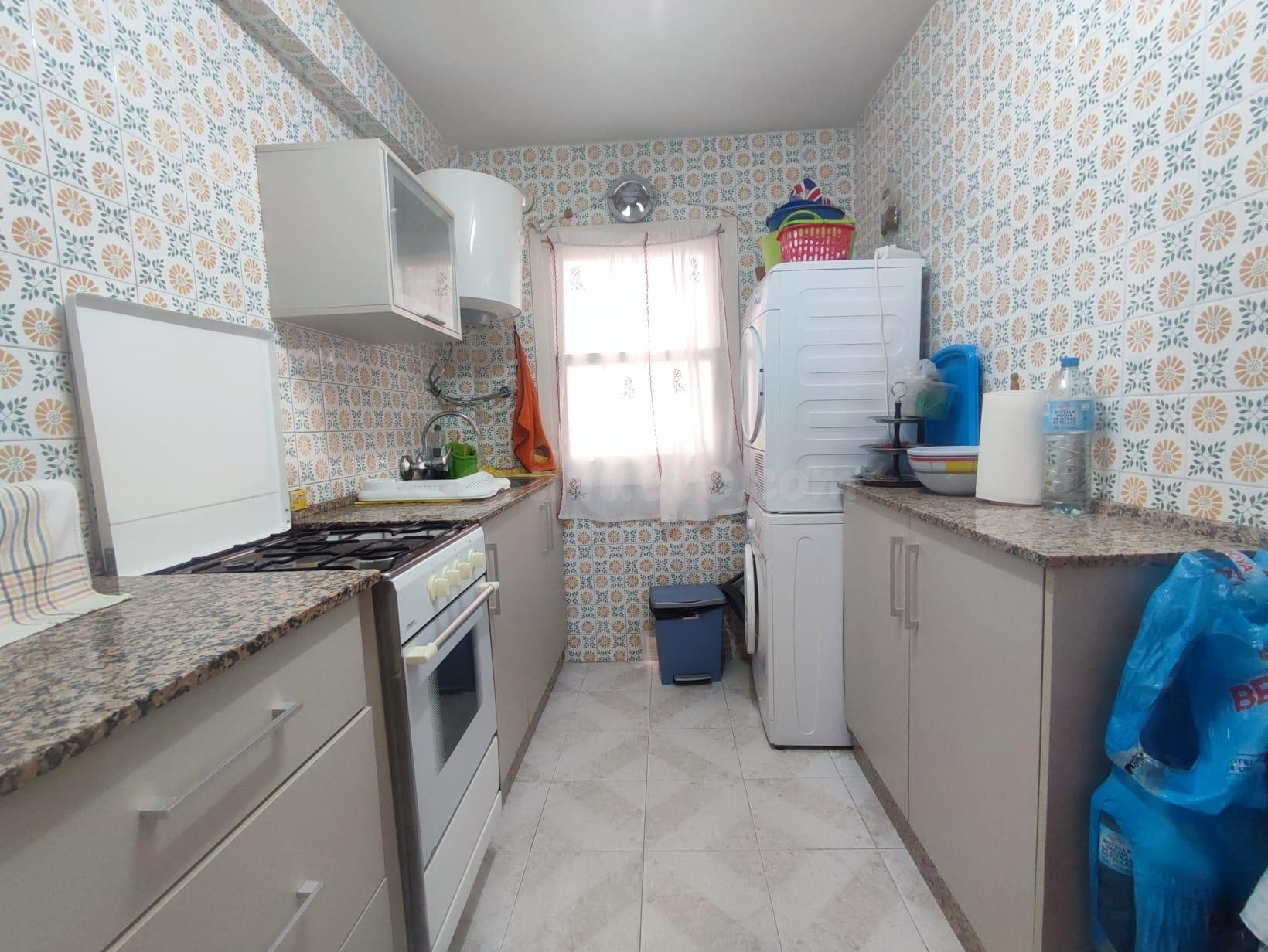 Amplio apartamento al lado del mar en Guardamar del Segura-A - foto 5