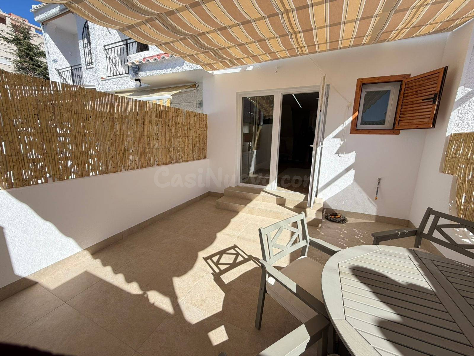CASA BAJA-TIPO ADOSADO-NUEVA TORREVIEJA-PLAYA LA CURA - foto 5
