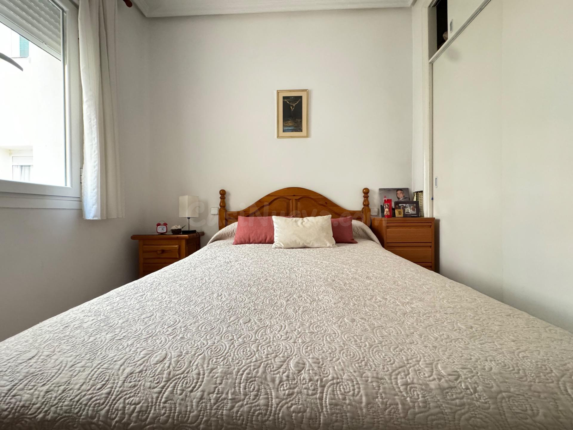VIVIENDA LUMINOSA EN CALLE ANTONIO ARIAS - foto 2