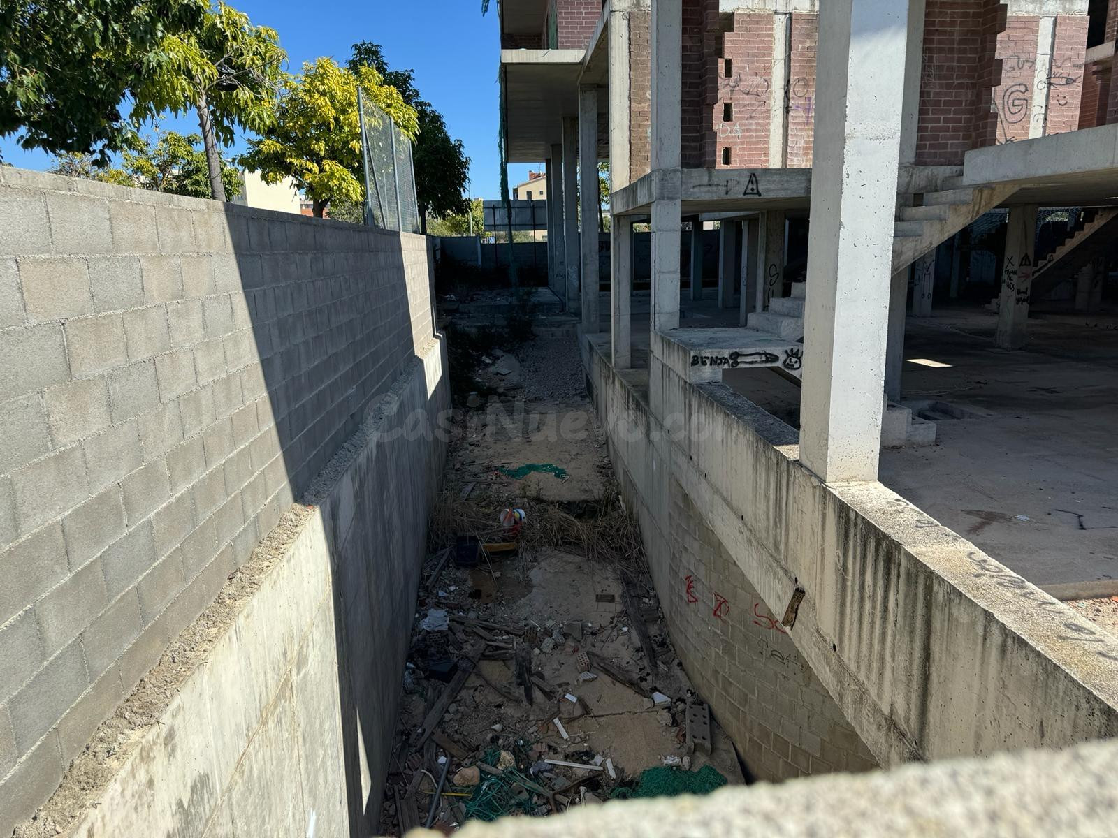 EDIFICIO EN CONSTRUCCIÓN EN EL VENDRELL - foto 4