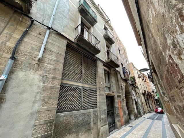 EDIFICIO EN VENTA EN VALLS A REHABILITAR - foto 2