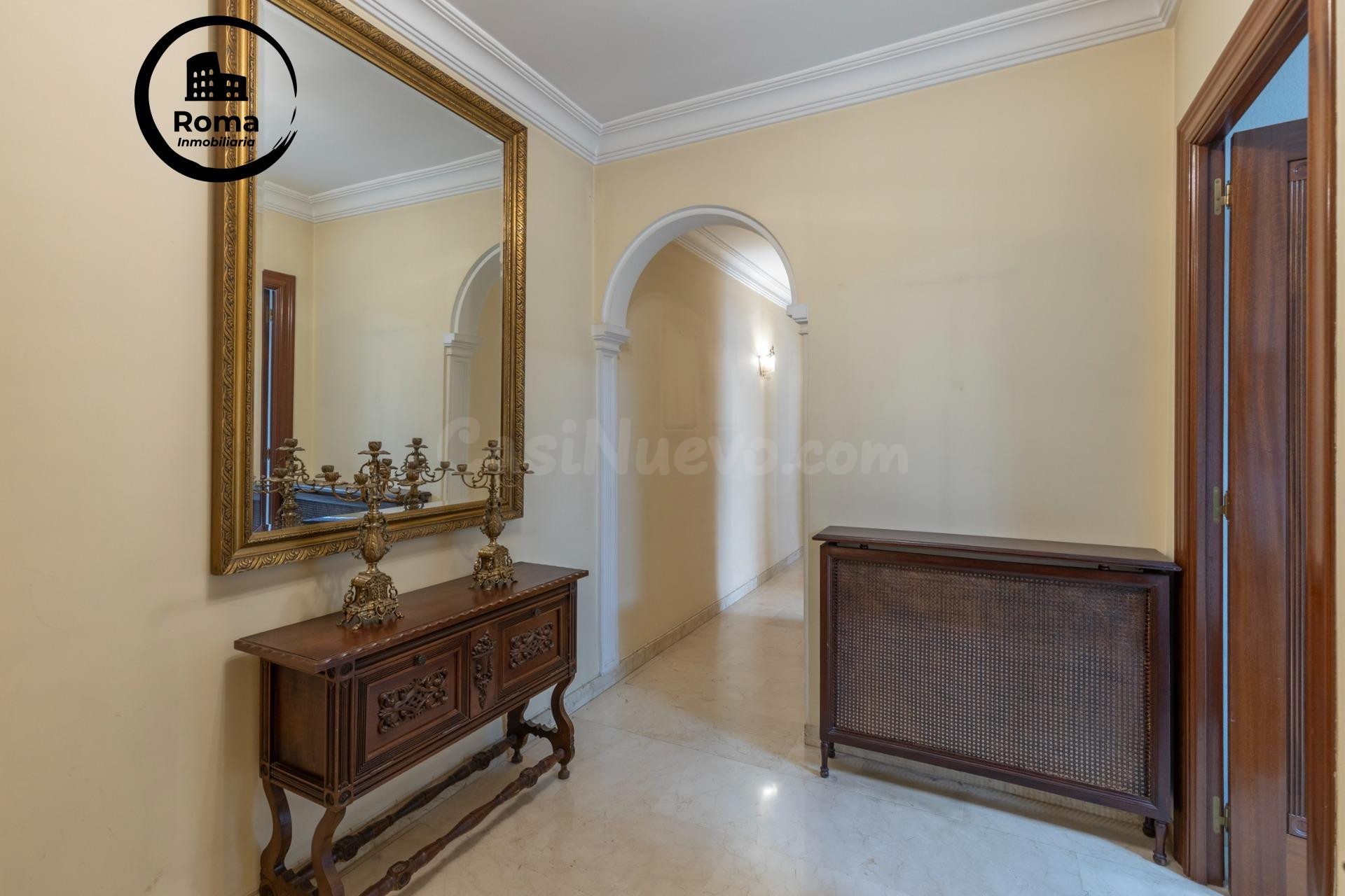 Piso en venta en pleno centro de Granada – Planta alta, gara - foto 3