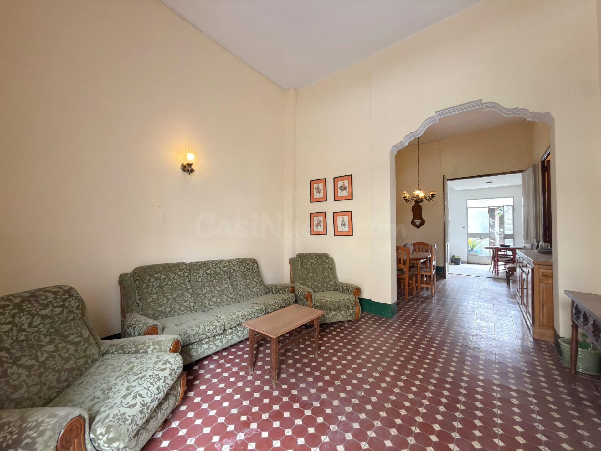 CASA EN GANDIA CON AMPLIO PATIO - foto 4